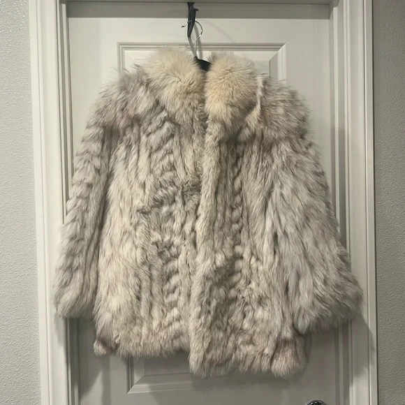 Saga Fox Fur Jacket Size Small - Picture 1 of 8